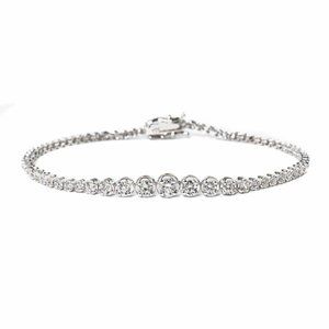 14K Gold  1.50 ct Round Graduated Tennis Bracelet